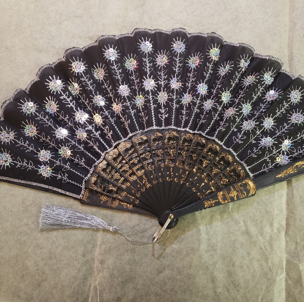 Black & Silver Folding Fan - Sequin Wedding Fan